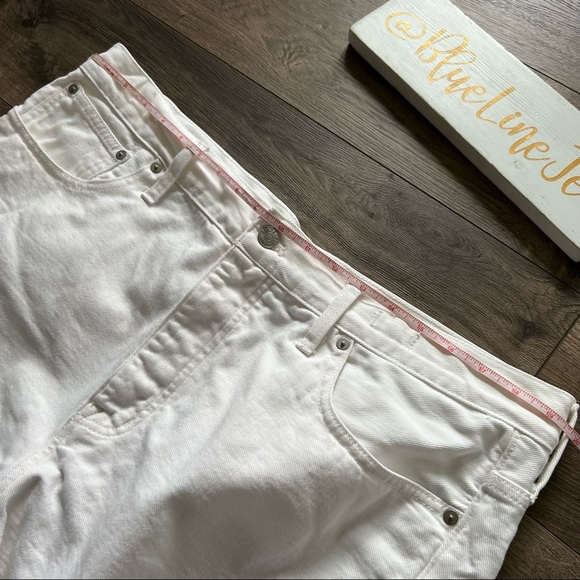 Madewell Relaxed Denim Shorts Button Fly Distressed - Picture 4 of 11